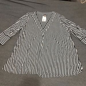 H&M Plus NWT striped black and white blouse